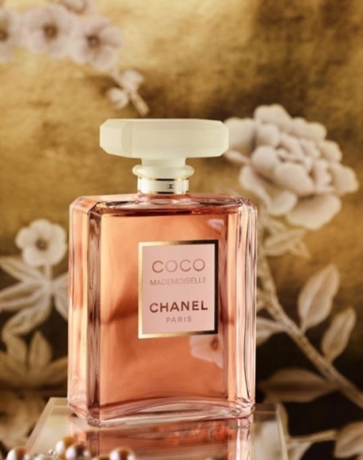 بررسی عطر کوکو شنل مادمازل 30ml – 30% | پرفیوم لوکس با اسانس پایان برترند فرانسه